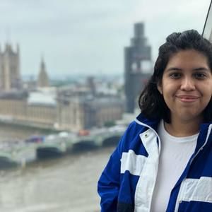 Meet your Posher, Hannah